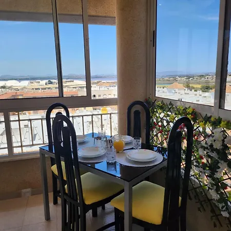 דירה 2 Bed View Penthouse Close To The *