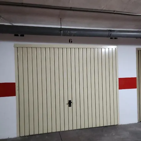 דירה 2 Bed View Penthouse Close To The