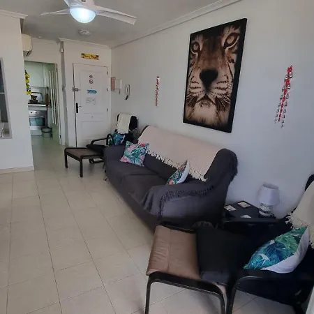 2 Bed View Penthouse Close To The Apartament Torrevieja