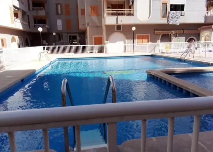 شقة 2 Bed View Penthouse Close To The *